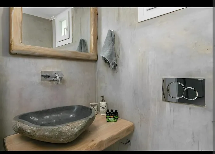 Cozy Andree Apartment Pachaina